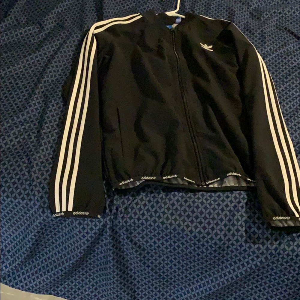 Adidas Hoodie-Less Jacket